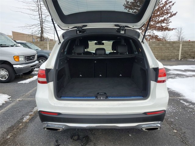 Used 2018 Mercedes-Benz GLC 300 4MATIC image 24