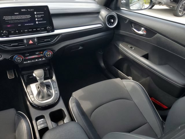 Used 2023 Kia Forte GT-Line w/ GT-Line Premium Package FWD image 16