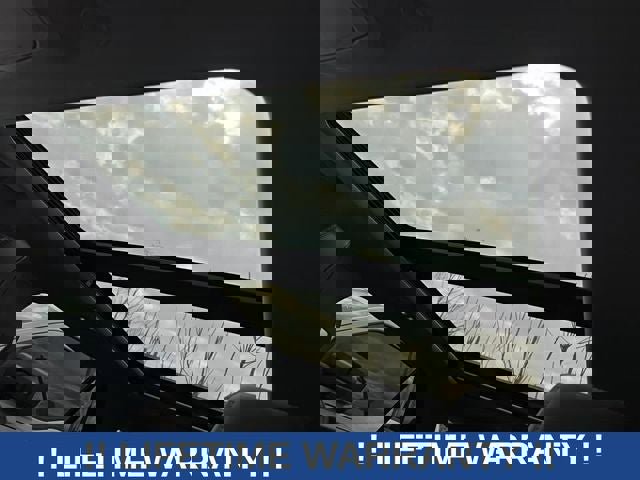 Used 2022 Ford Explorer XLT w/ Equipment Group 202A image 7