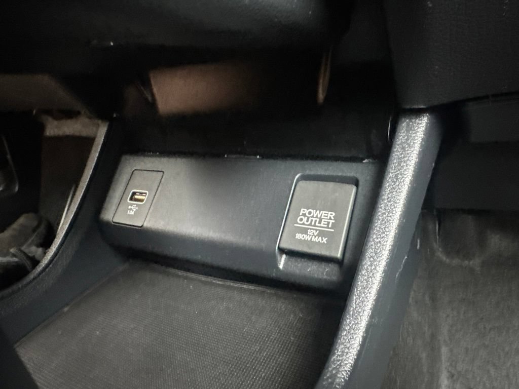 Certified 2019 Honda HR-V LX image 29
