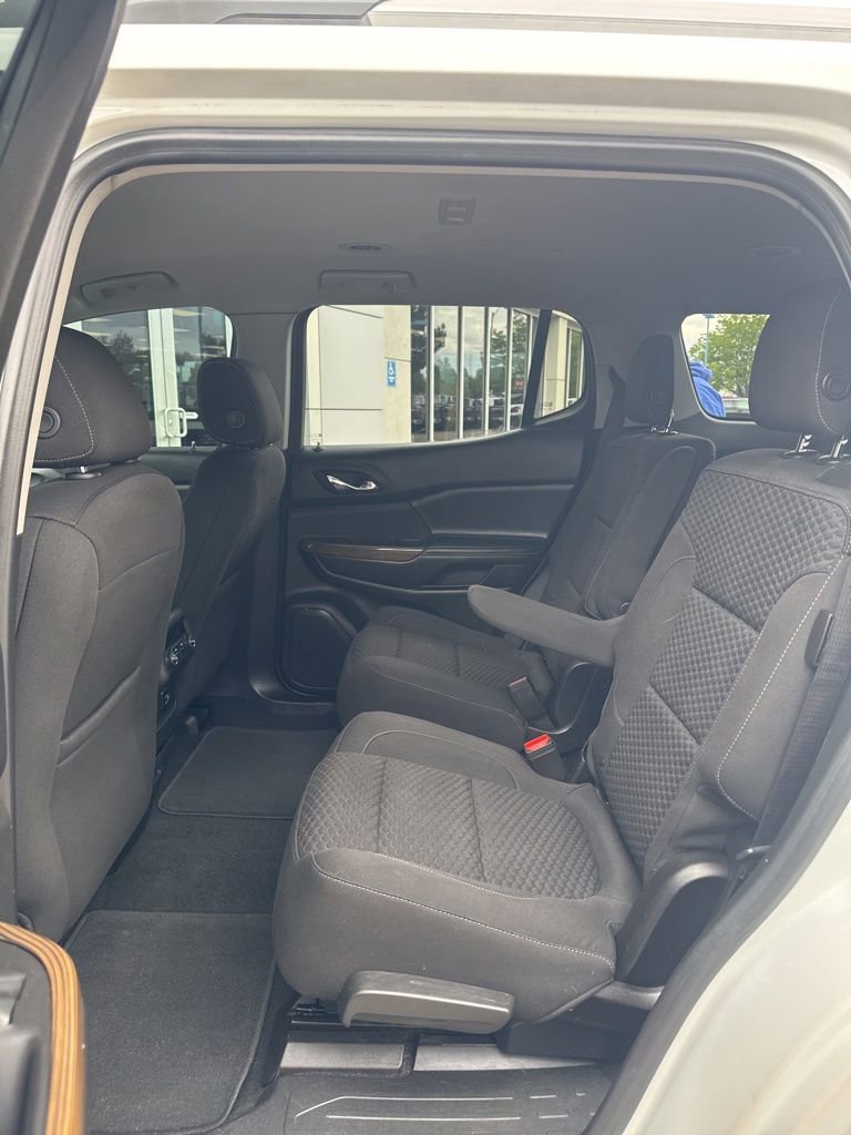 Used 2018 GMC Acadia SLE AWD/4WD image 6