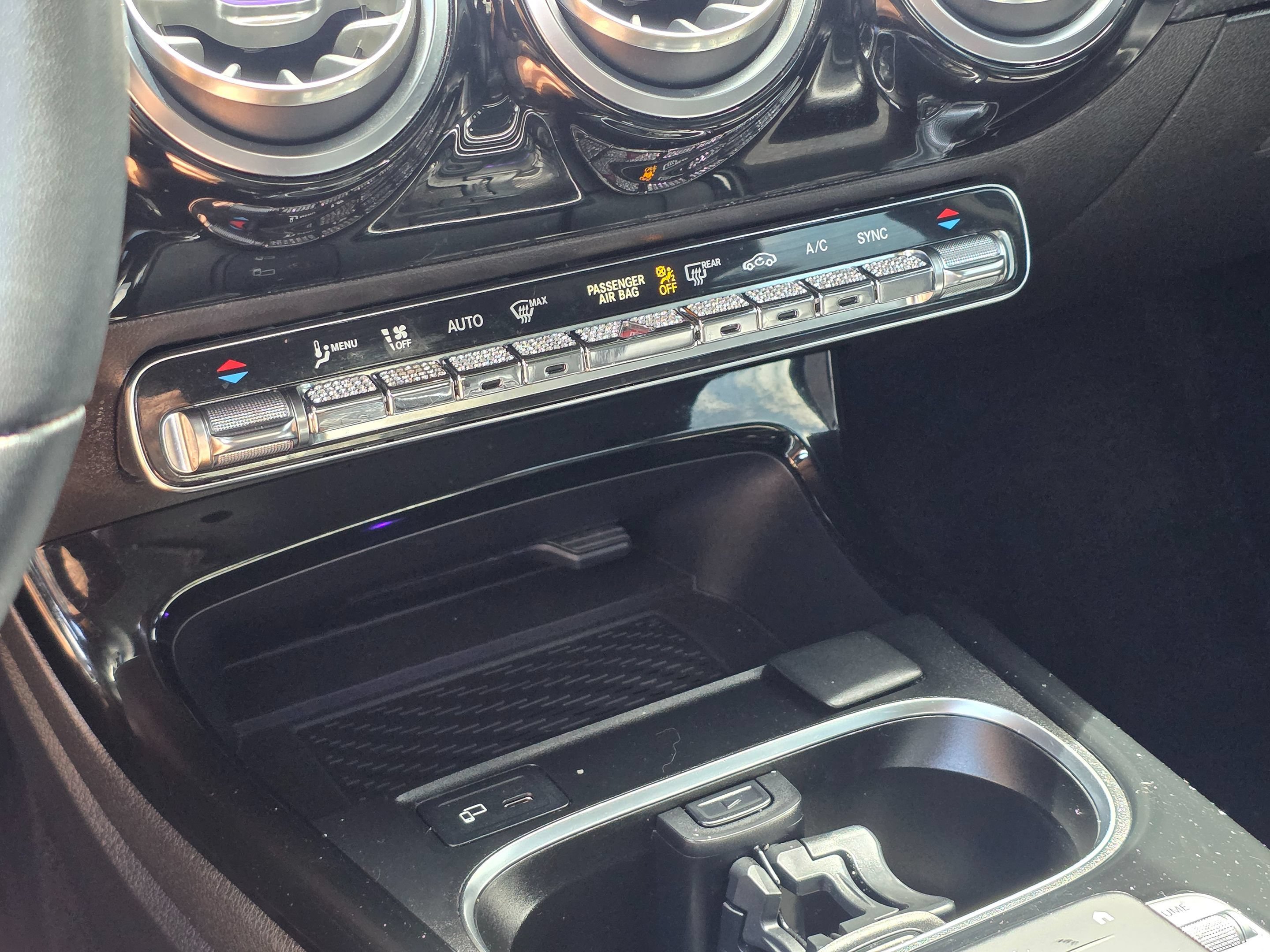 Used 2019 Mercedes-Benz A 220 w/ Premium Package image 33