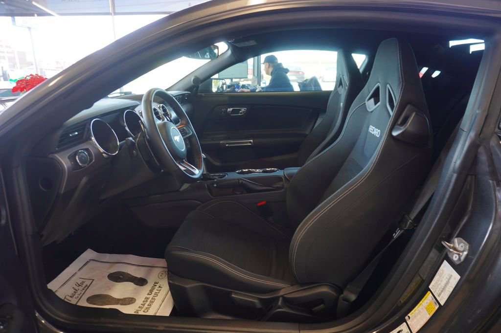 Used 2015 Ford Mustang GT image 20