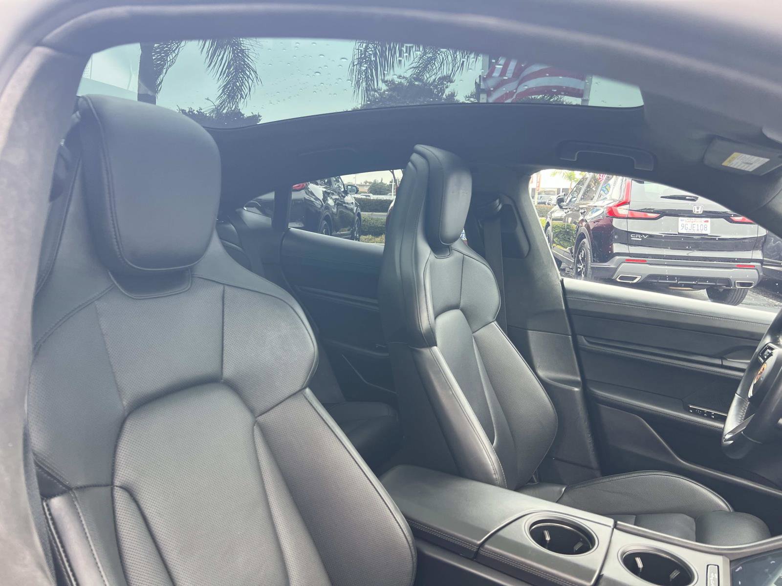 Used 2020 Porsche Taycan Turbo AWD/4WD image 31