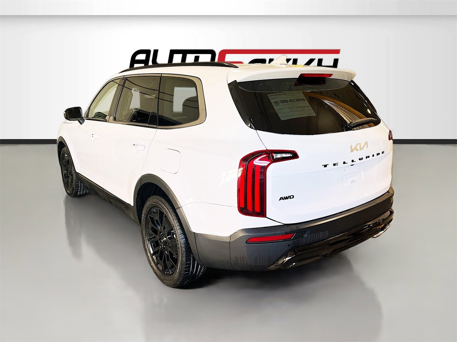 Used 2022 Kia Telluride EX w/ EX Premium Package image 5