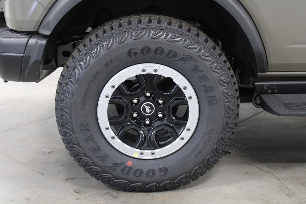 New 2025 Ford Bronco Badlands w/ Matte Film Protection Package image 15