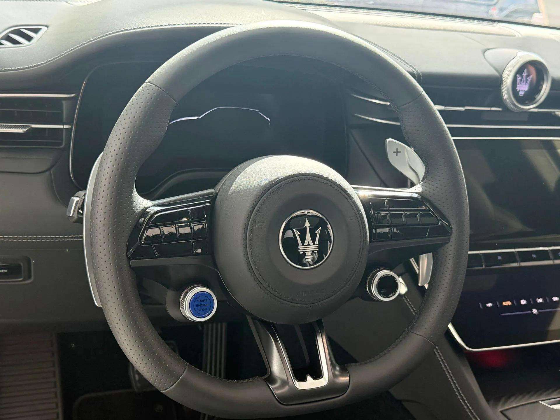 New 2025 Maserati Grecale GT image 48