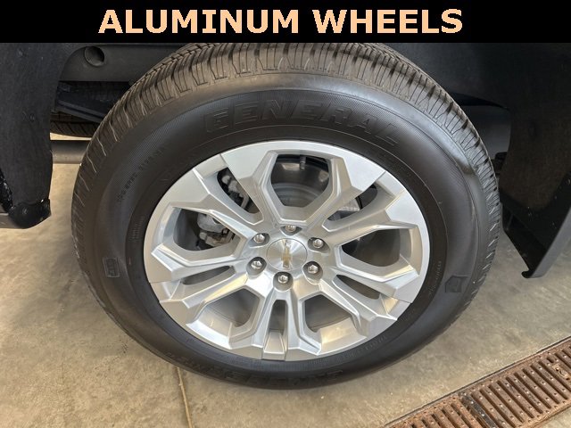 Used 2024 Chevrolet Silverado 1500 LTZ image 14