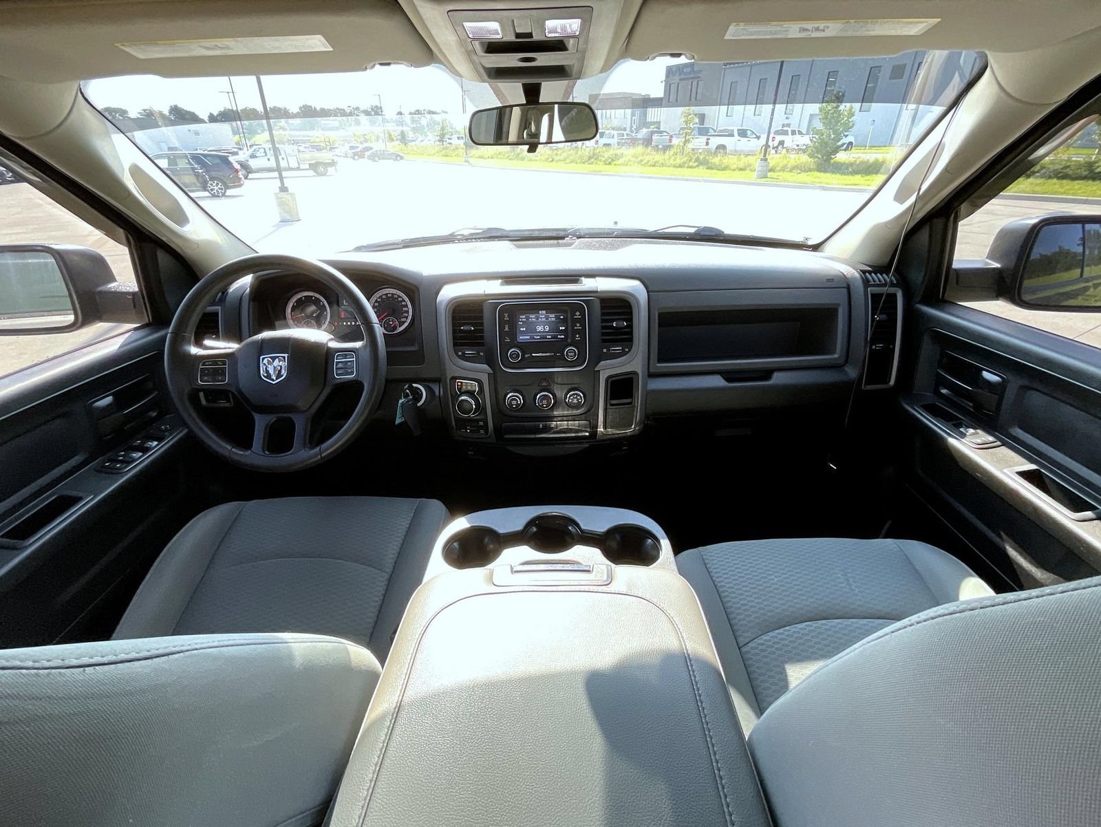 Used 2017 RAM 1500 Express AWD/4WD image 15