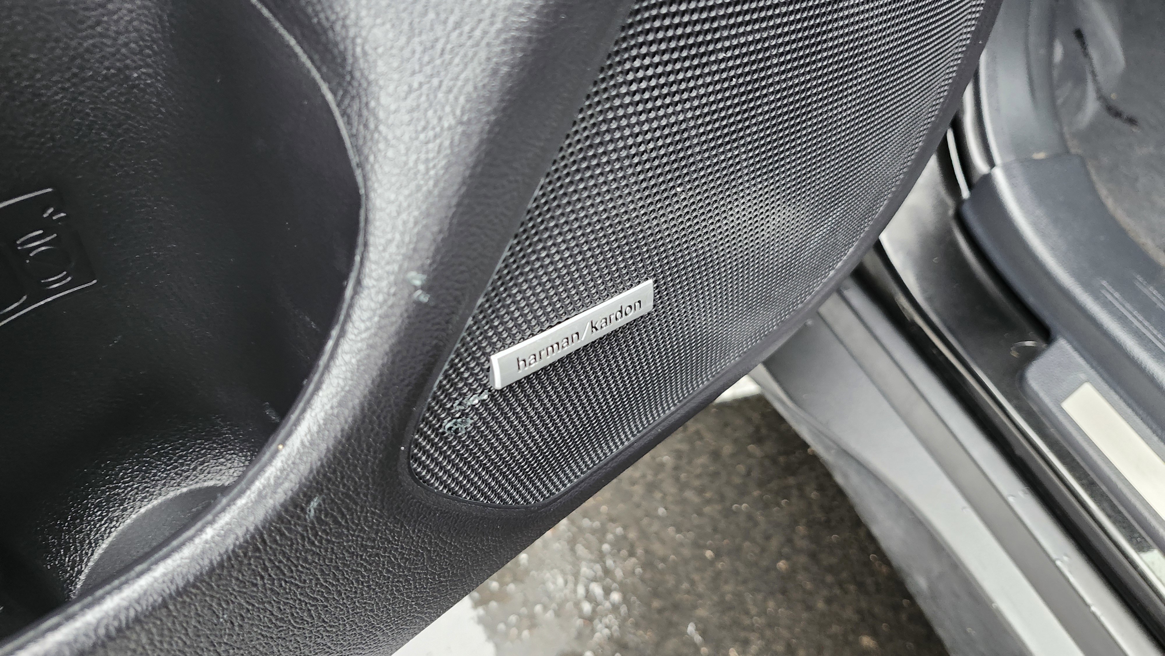 Used 2019 Subaru Outback 2.5i Touring image 29