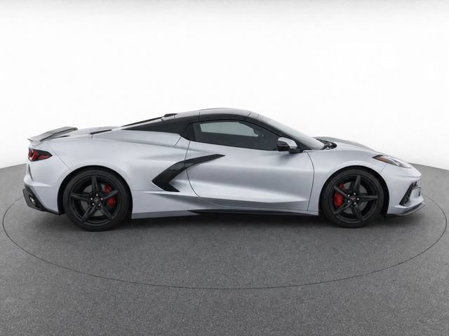 Used 2021 Chevrolet Corvette Stingray Preferred Conv w/ Z51 Performance Package RWD image 8