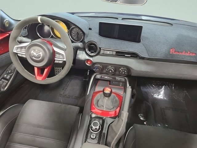 Used 2025 MAZDA MX-5 Miata RF Club RWD image 2