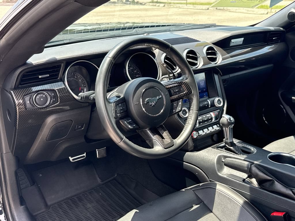 Certified 2022 Ford Mustang GT Premium w/ Black Accent Package RWD image 6
