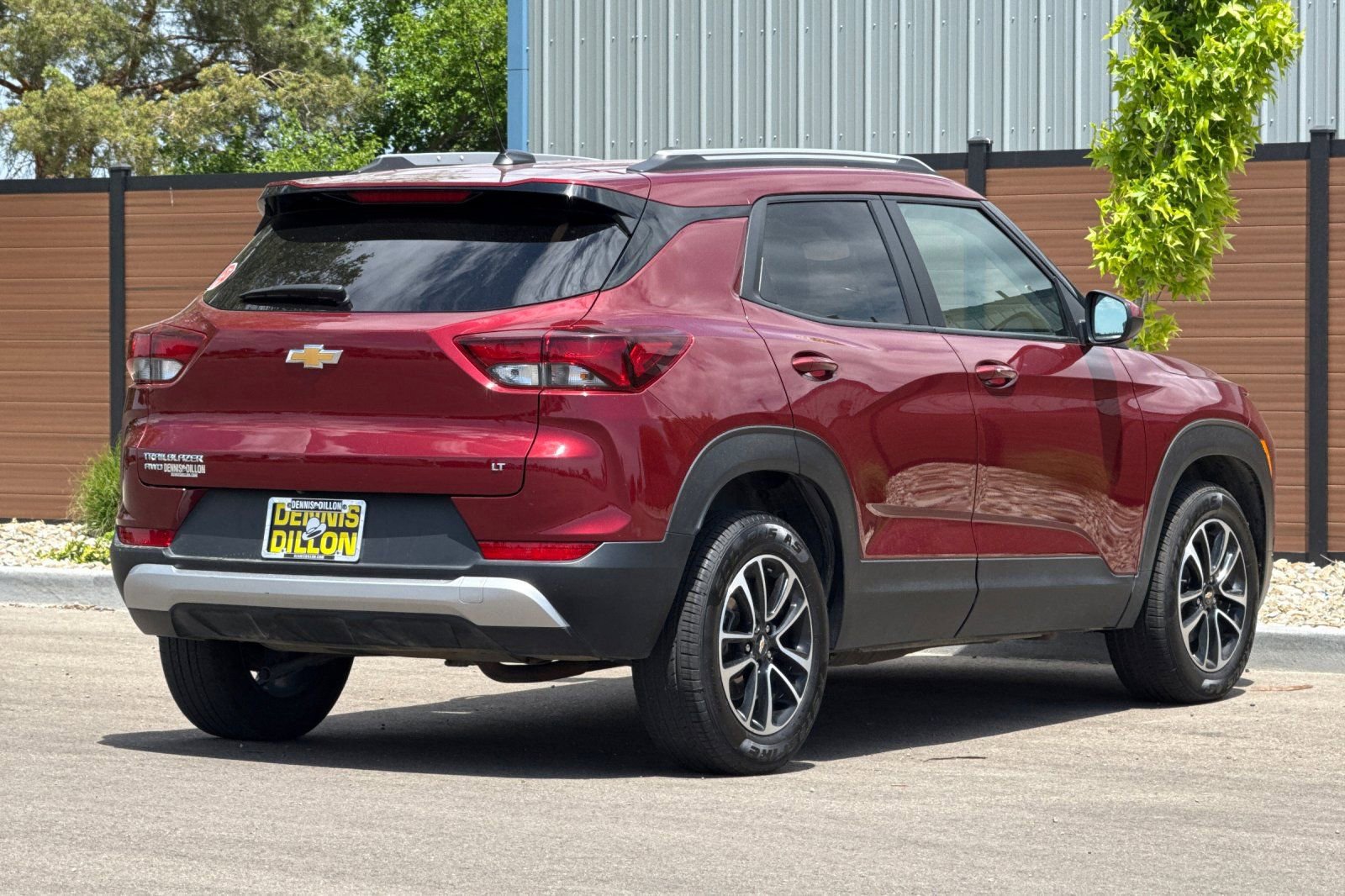 Used 2025 Chevrolet TrailBlazer LT AWD/4WD image 4