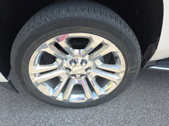 Used 2019 GMC Yukon SLT w/ Premium Edition image 7