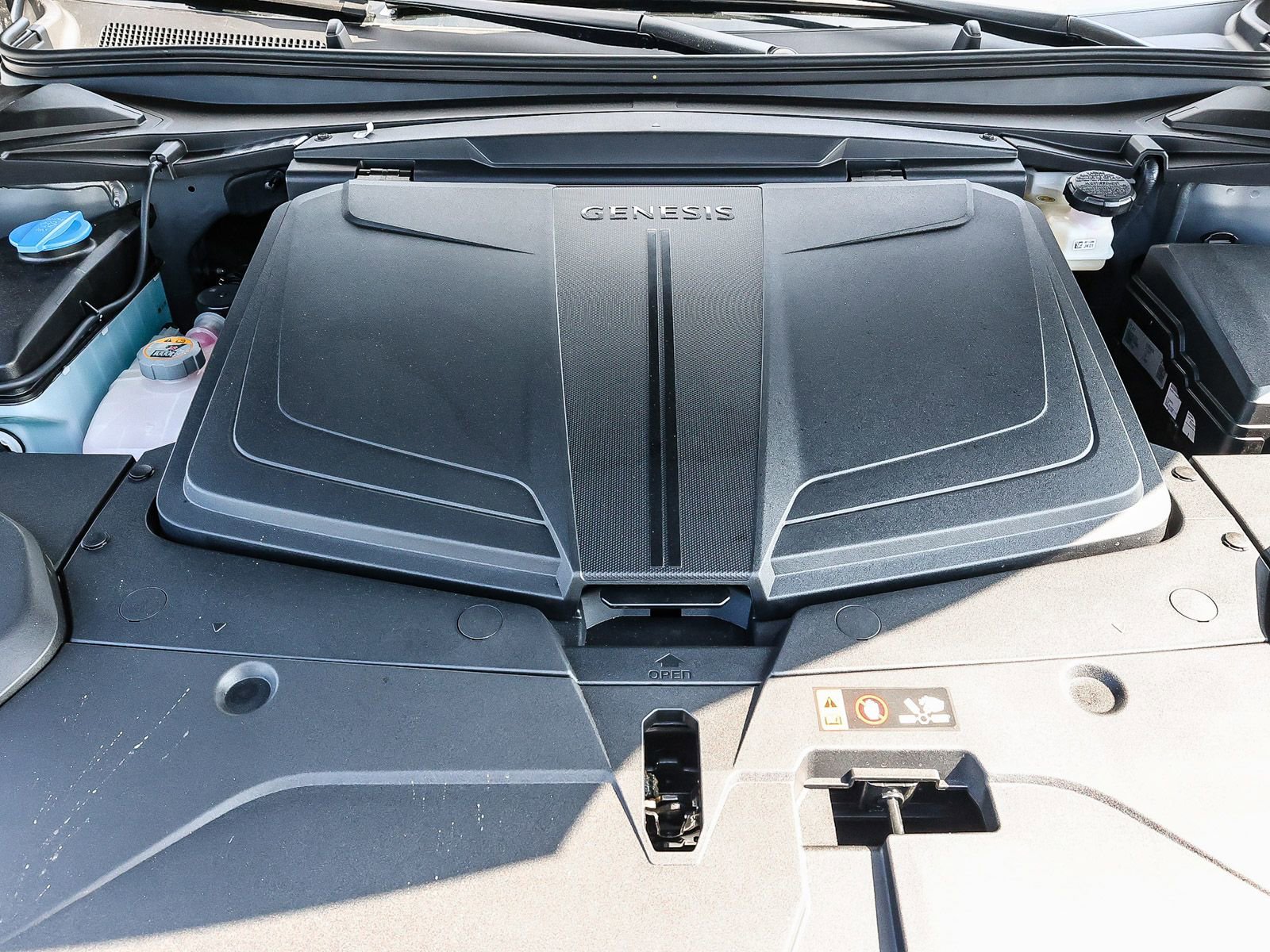 New 2026 Genesis GV60 RWD image 12