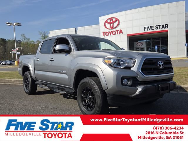 Used 2017 Toyota Tacoma SR5 w/ SR5 Appearance Package (SM)