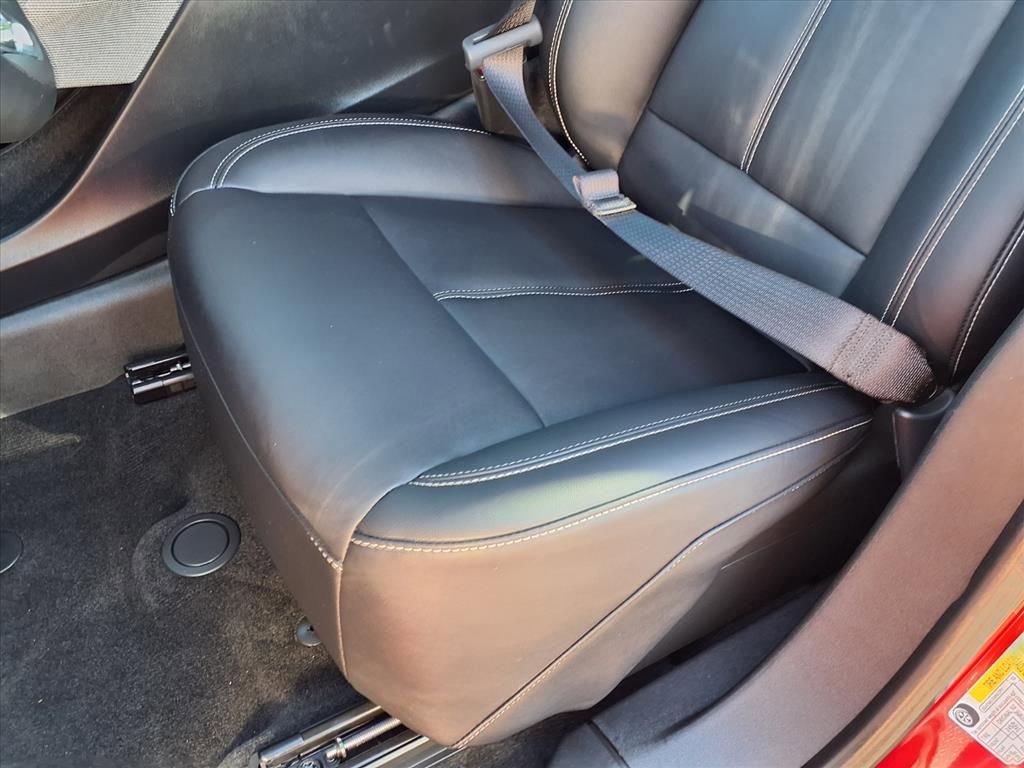 Used 2025 Cadillac Optiq Sport 1 image 26