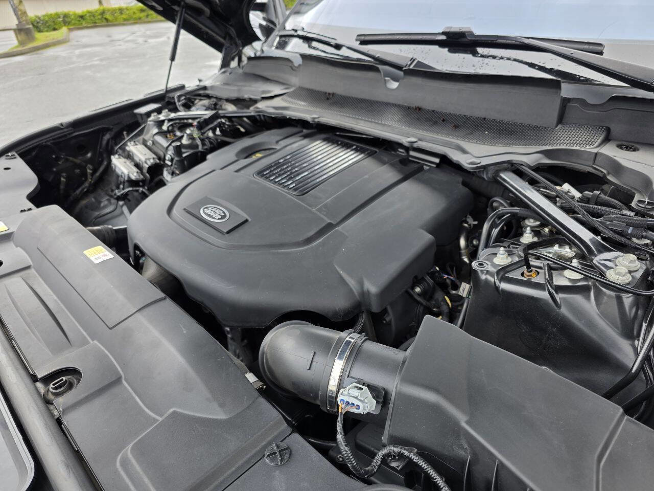 Used 2017 Land Rover Range Rover Sport HSE AWD/4WD image 38