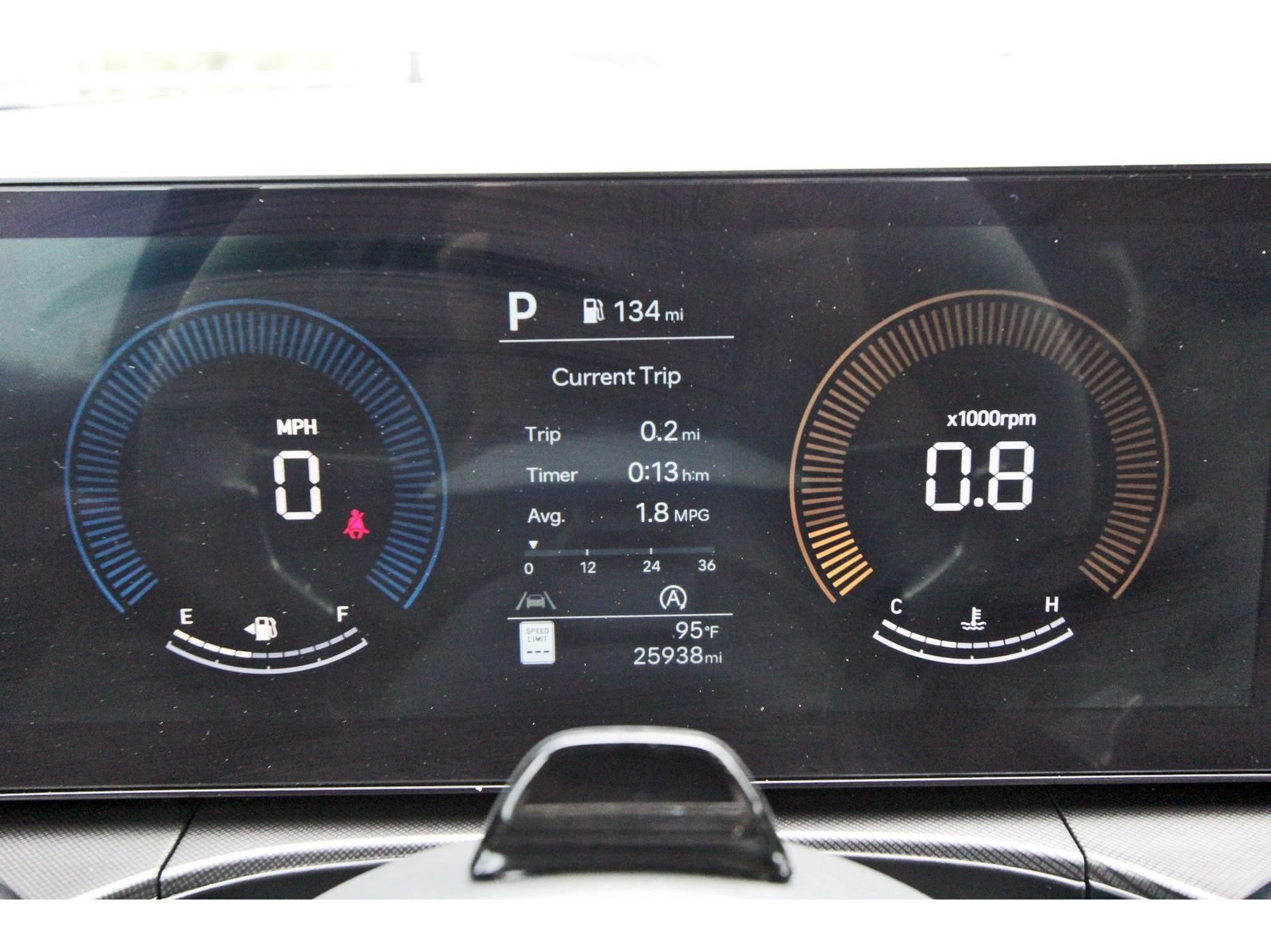 Used 2025 Hyundai Santa Fe SEL AWD/4WD image 14
