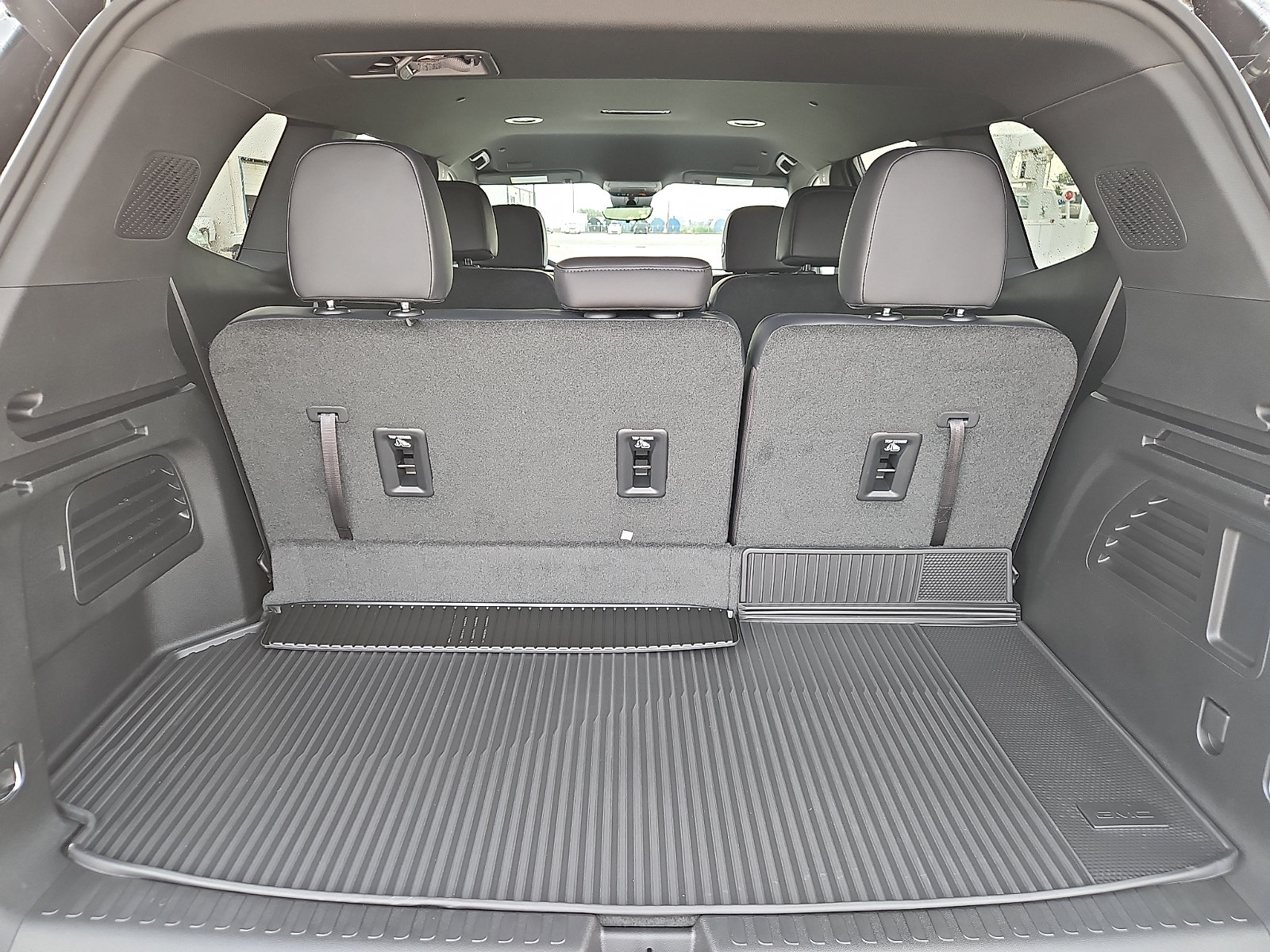 New 2026 GMC Acadia Elevation w/ Black Edition FWD image 10