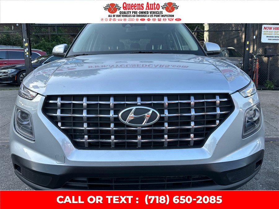 Used 2021 Hyundai Venue SEL w/ Cargo Package FWD image 25