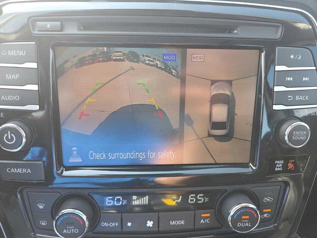 Used 2022 Nissan Maxima Platinum w/ Sport Mat Group FWD image 23