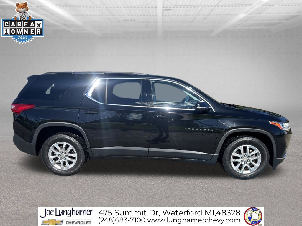 Used 2019 Chevrolet Traverse LT w/ LPO, Floor Liner Package AWD/4WD image 2