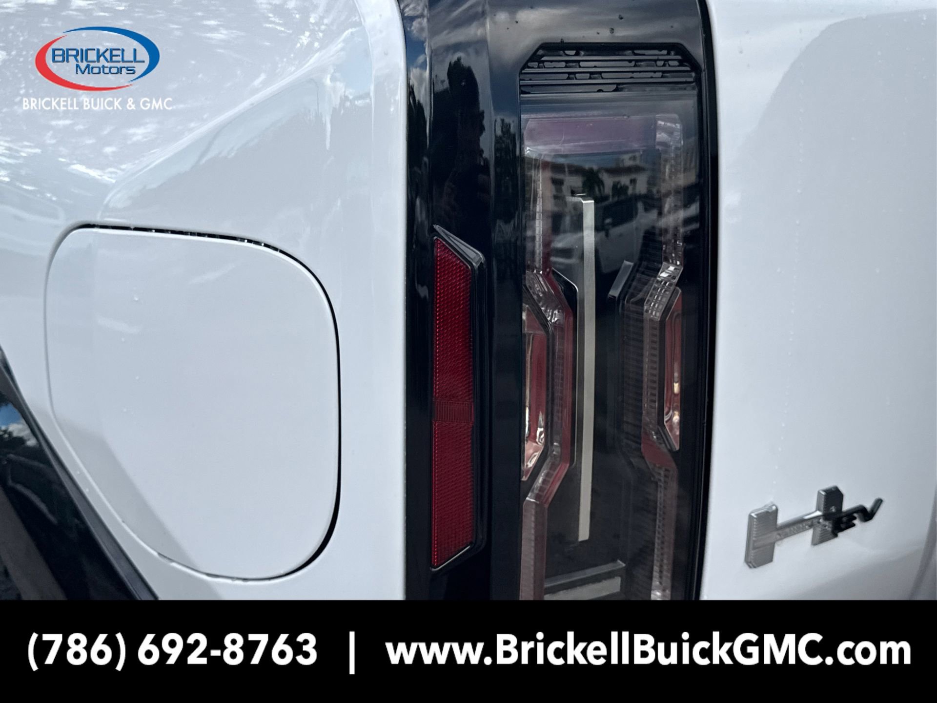 New 2026 GMC Hummer EV SUV image 15