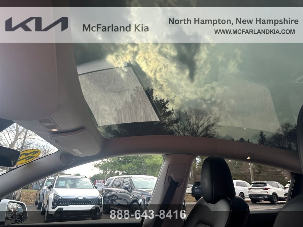 Used 2023 Tesla Model Y Long Range image 21