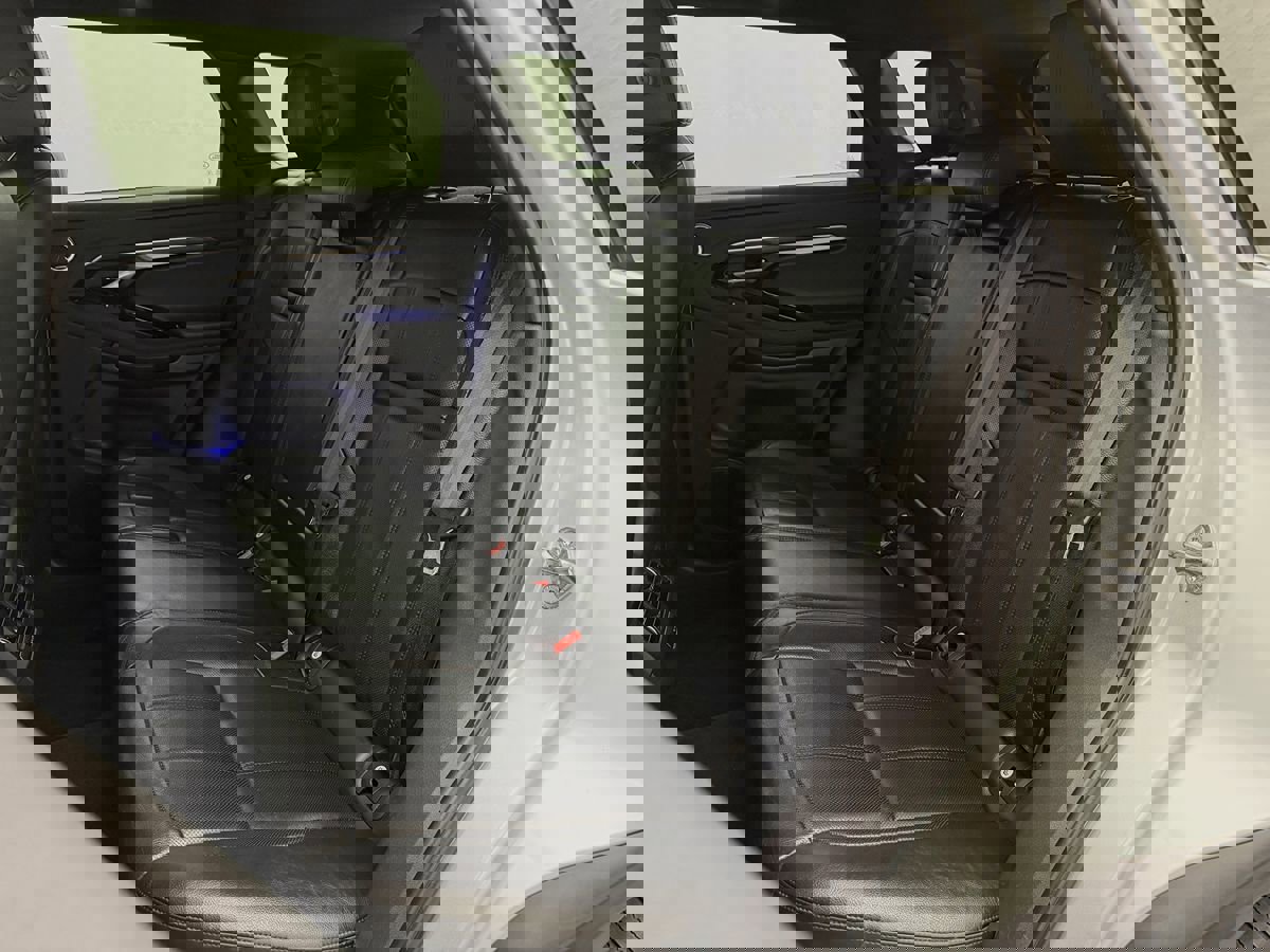 Used 2020 Land Rover Range Rover Evoque R-Dynamic SE image 36