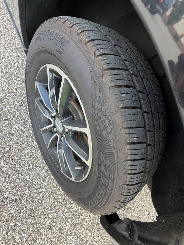 Used 2018 Dodge Grand Caravan GT FWD image 24