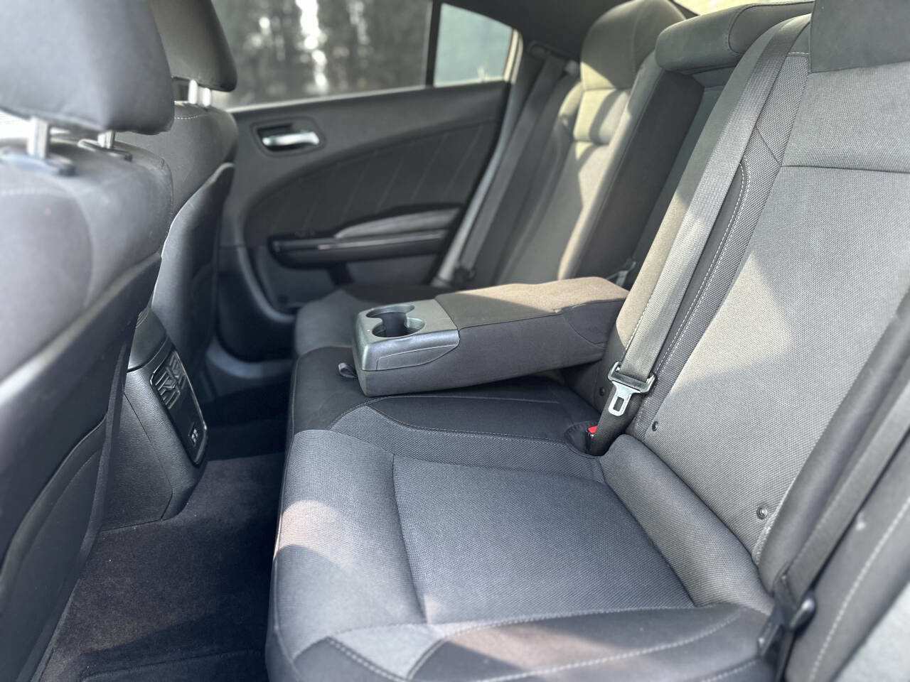 Used 2019 Dodge Charger SXT w/ Blacktop Package image 18