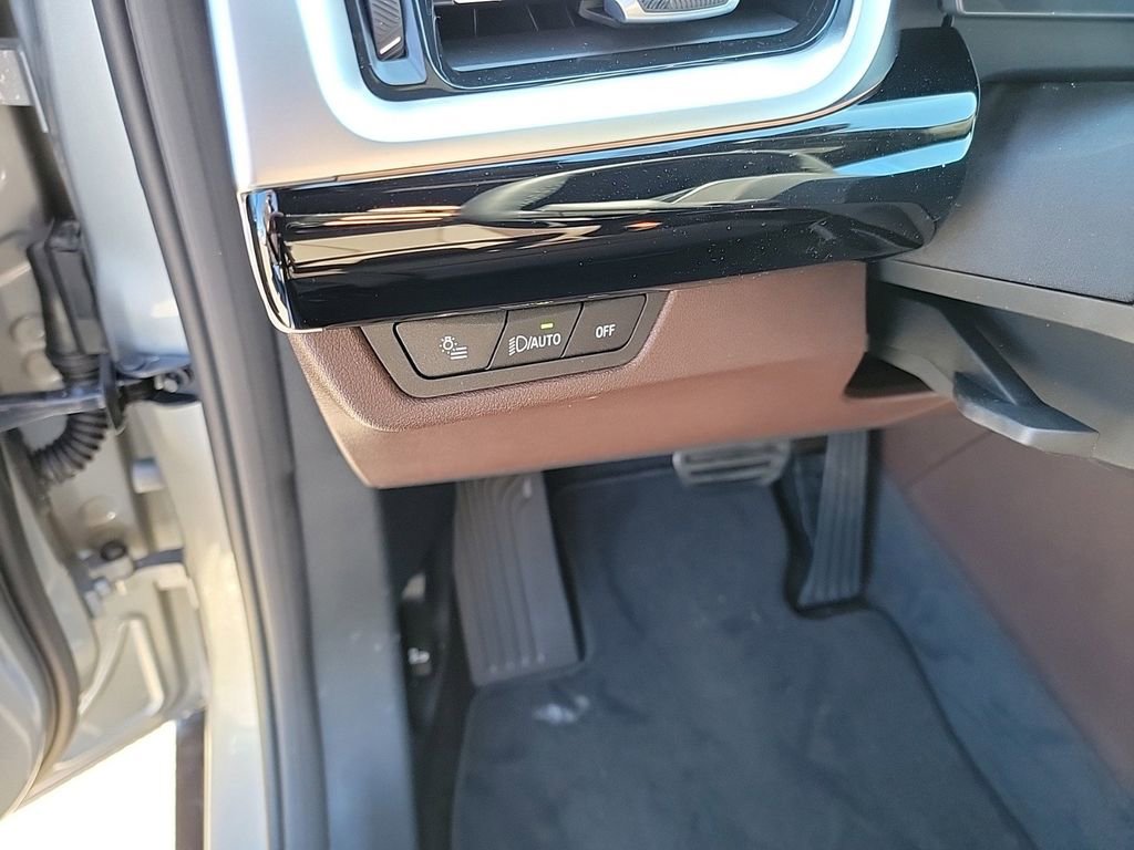 Certified 2025 BMW X1 xDrive28i w/ Convenience Package image 11