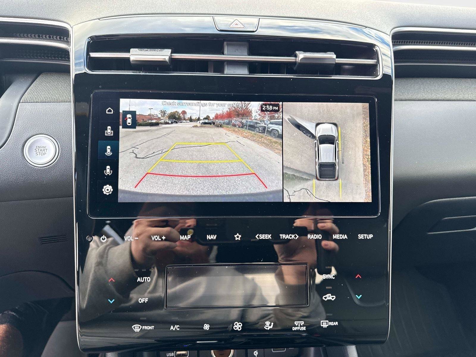 Used 2024 Hyundai Santa Cruz Limited AWD/4WD image 25