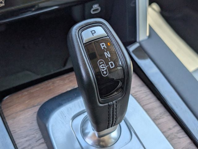 Used 2023 Land Rover Discovery Sport S image 18