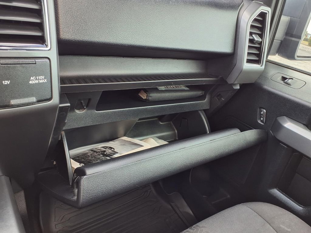 Used 2018 Ford F150 XLT w/ Equipment Group 302A Luxury image 33