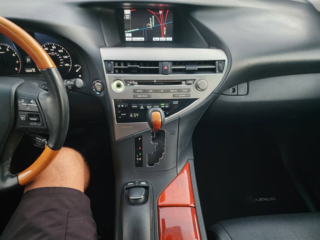 Used 2011 Lexus RX 350 2WD w/ Premium Pkg image 25