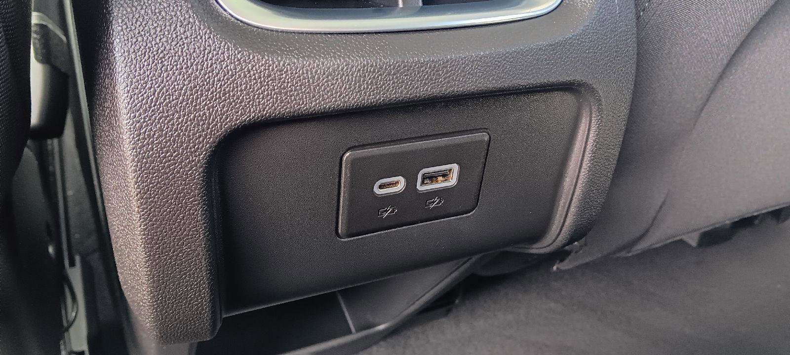 Used 2022 Chevrolet Blazer LT image 26