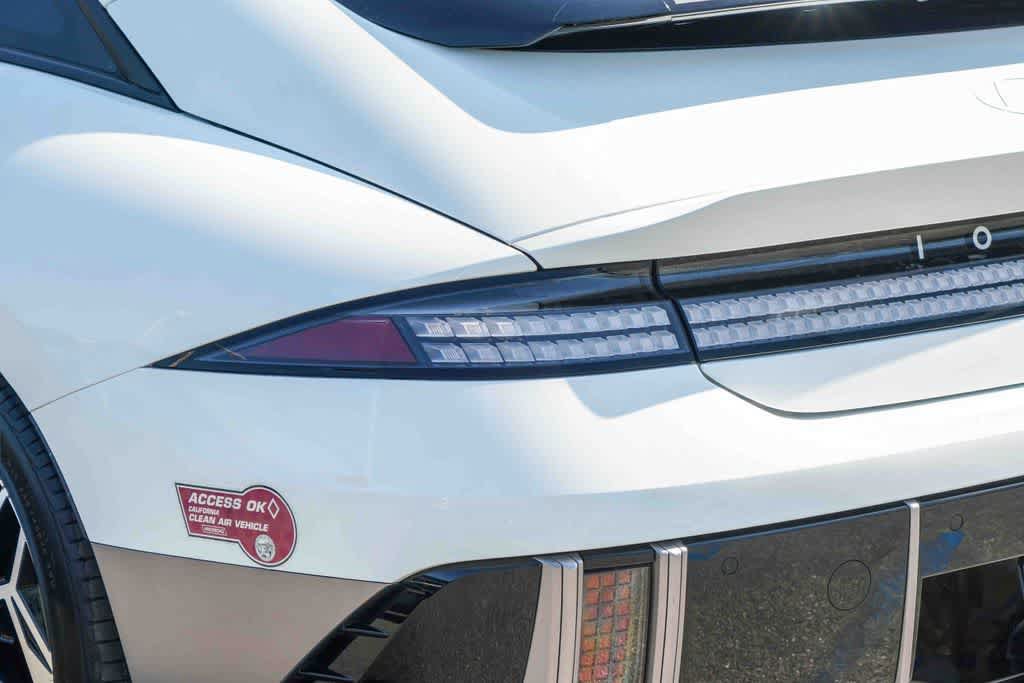 Used 2024 Hyundai Ioniq 6 SEL RWD image 7