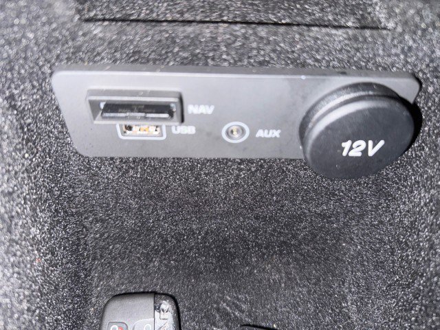 Used 2017 Jaguar XE Prestige image 74