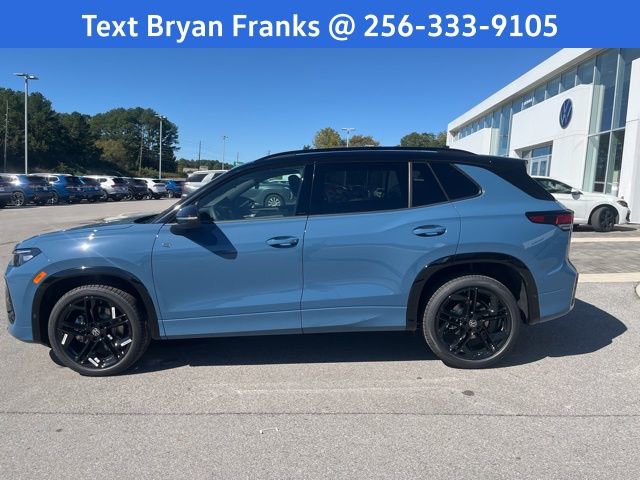 New 2026 Volkswagen Tiguan SE R-Line video 3