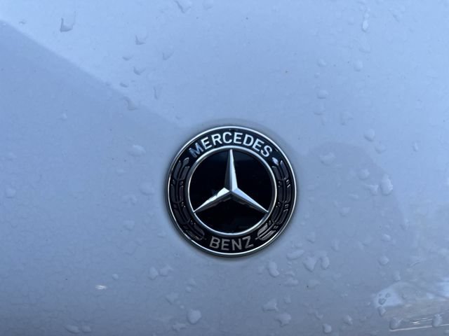 Used 2022 Mercedes-Benz GLC 300 4MATIC w/ Multimedia Package Lite image 10