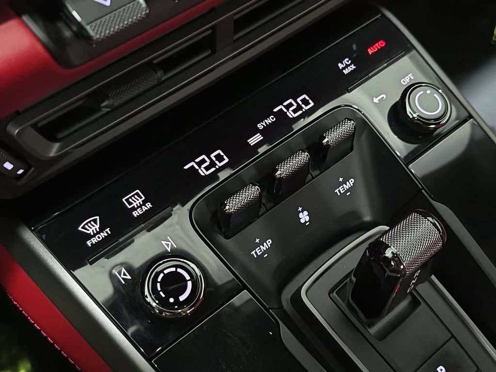 Certified 2021 Porsche 911 AWD/4WD image 19