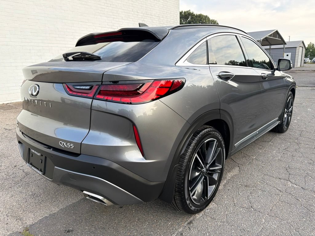 Used 2022 INFINITI QX55 Luxe w/ Accent Package AWD/4WD image 2