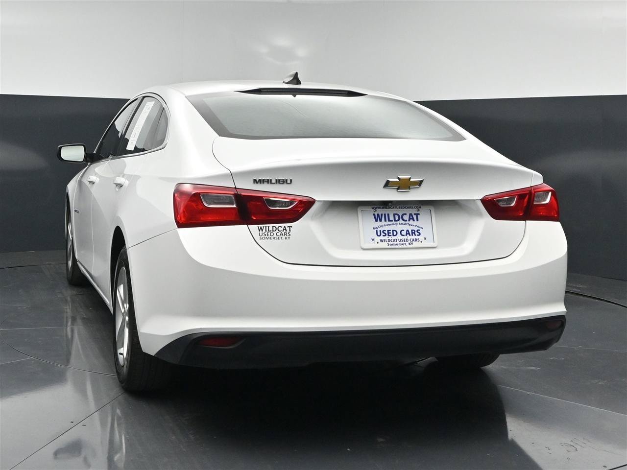 Used 2023 Chevrolet Malibu LS FWD image 7
