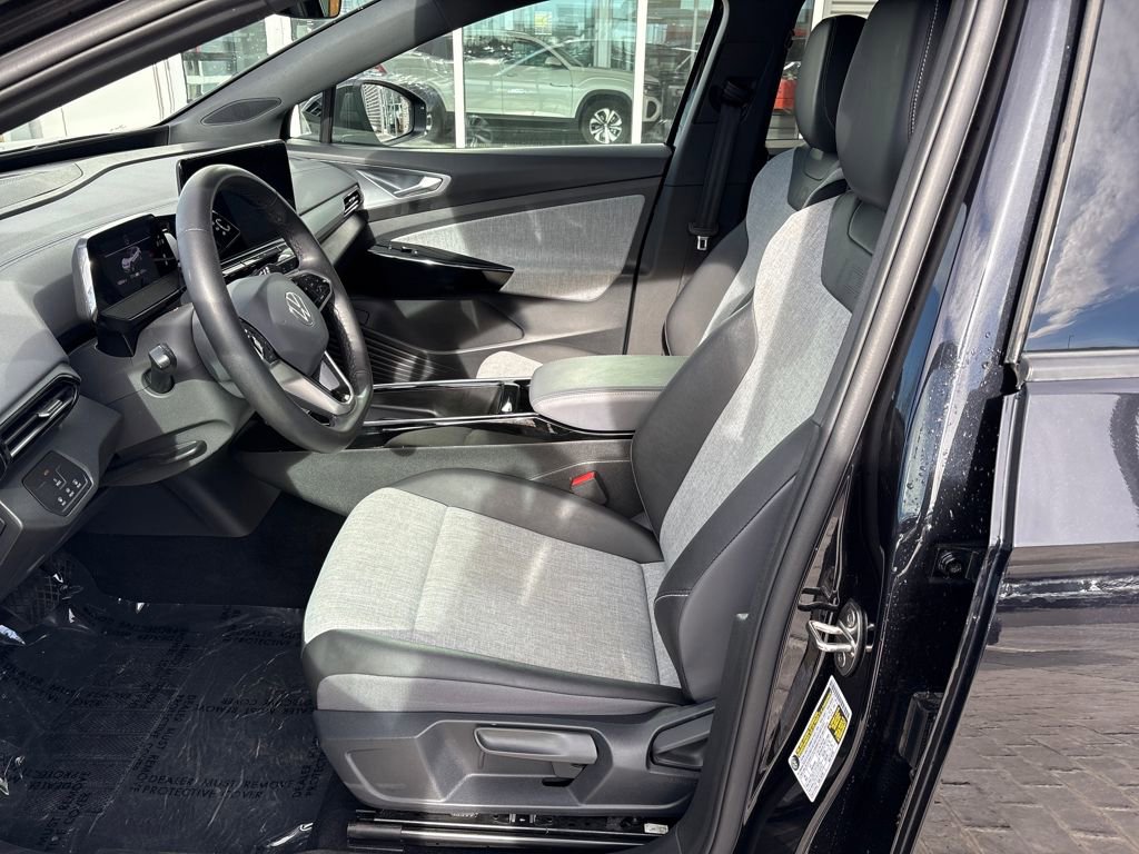 Certified 2023 Volkswagen ID.4 Pro image 11