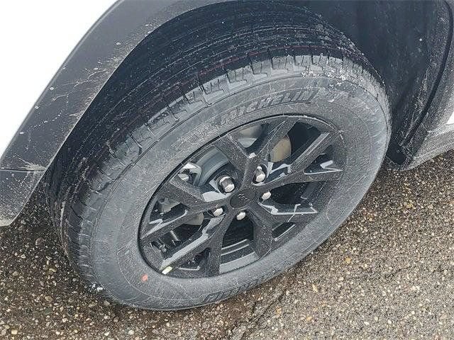 New 2026 Jeep Grand Cherokee Altitude AWD/4WD image 5