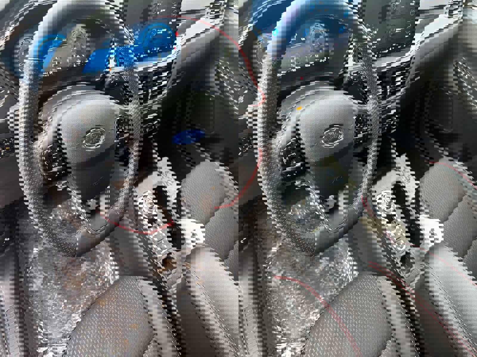 Certified 2023 Ford Escape ST-Line Select w/ Tech Pack #2 image 11