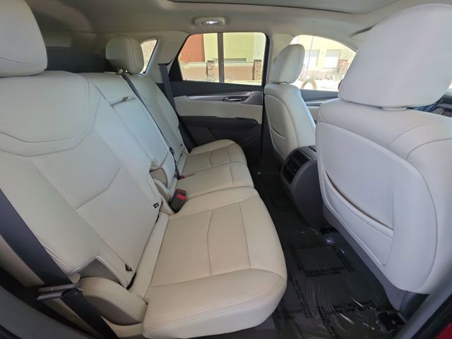 Used 2020 Cadillac XT5 Premium Luxury FWD image 28